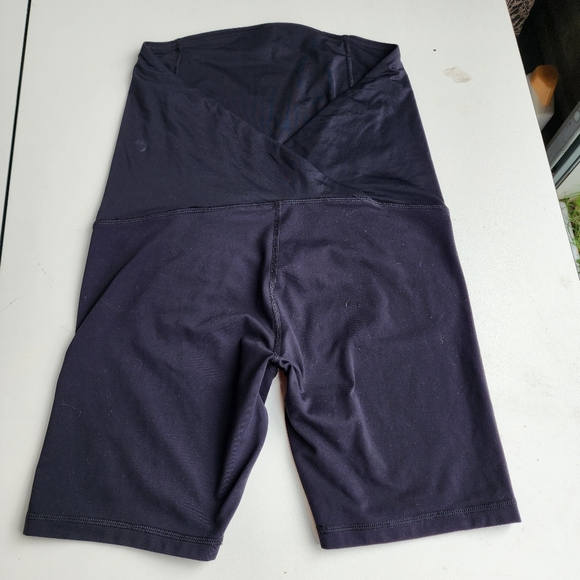 Isabel Maternity Biker Shorts Women Black Great Condition Comfortable Sz M - Picture 7 of 8